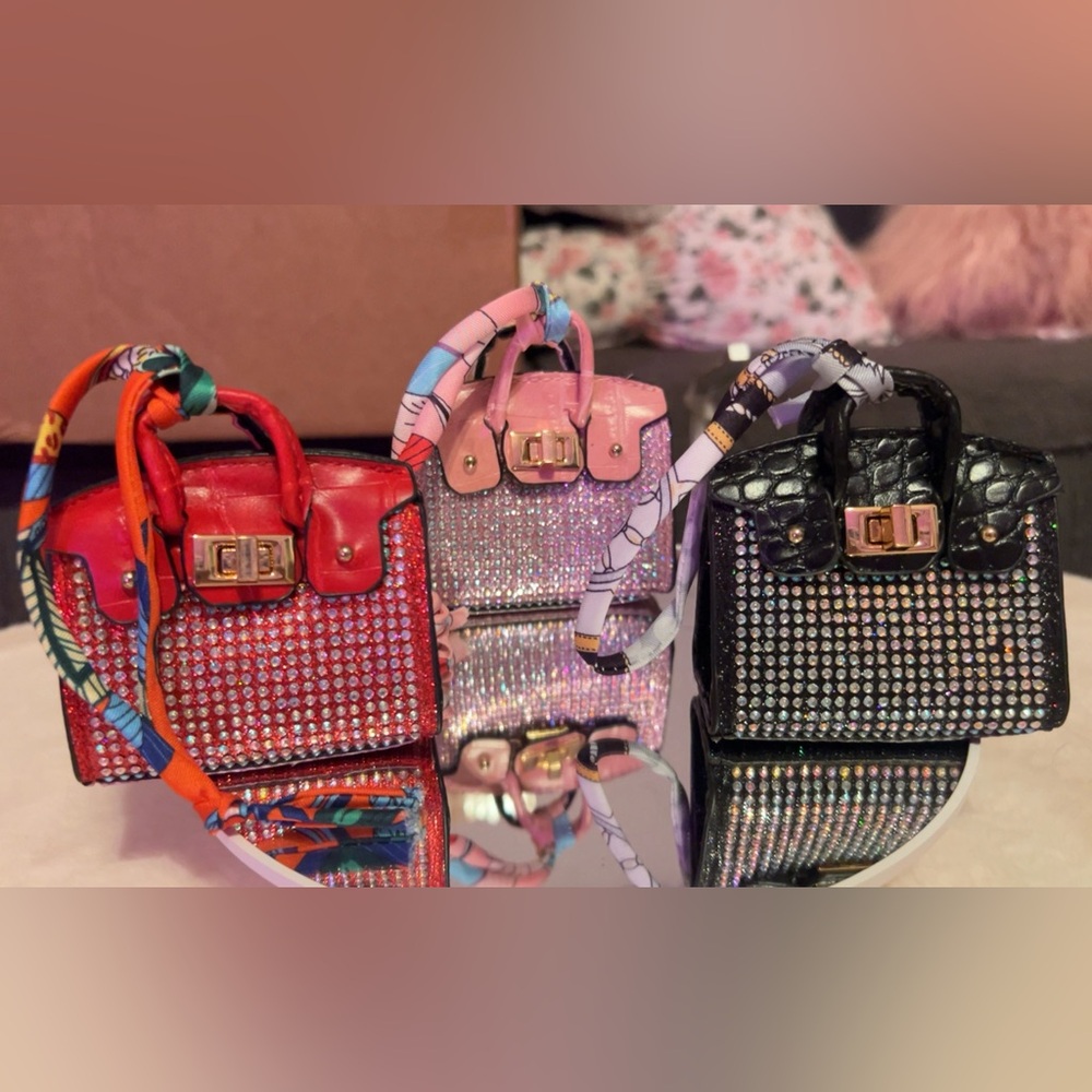 Glamorous Rhinestone Mini Handbag Bag Charms- Red, Pink, Black ❤️🩷🖤 - Picture 10 of 16